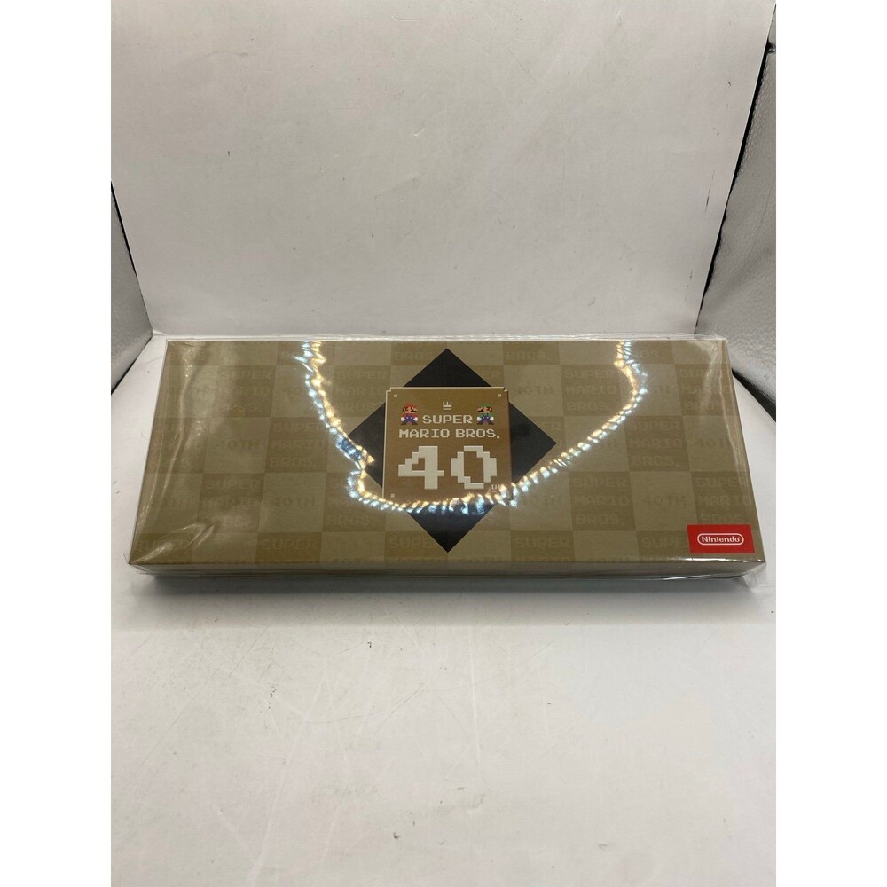 Super Mario Bros 40th Anniversary Exclusive Promotional Pin Set New SEALED